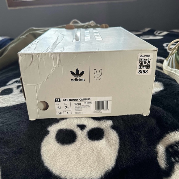 Bad bunny x campus wild moss - Picture 7 of 9